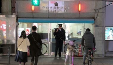 In Roppongi, Tokyo’s oldest ‘koban’ police box guards city that never sleeps