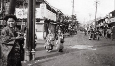 Street scene in Tokyo, c.1910.