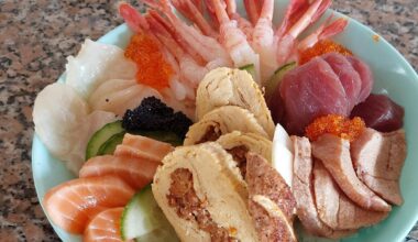 Homemade Chirashi bowl with canned eel tamago