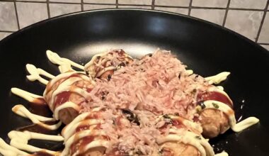 My second attempt making takoyaki. How did I do?