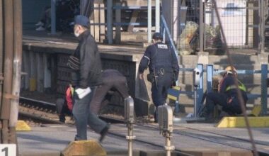 Nagoya: Person hit by express train after jumping onto the tracks at Yobitsugi Station, Meitestu Railway