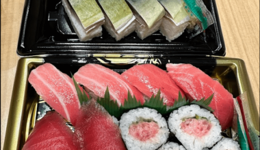 Light snack - Skytree mall in Tokyo