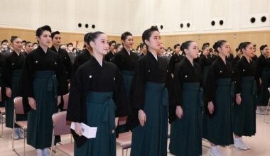 40 students accepted into Takarazuka Music School, competition rate 12 times, lowest since 2000