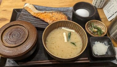 Salt grilled salmon from Shinpachi Shokudo Shinjuku, Tokyo