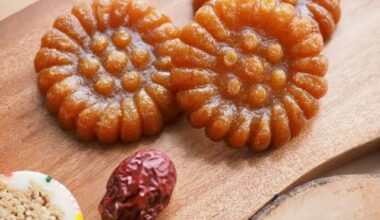 Any place I can find yakgwa (Korean honey cookies)?