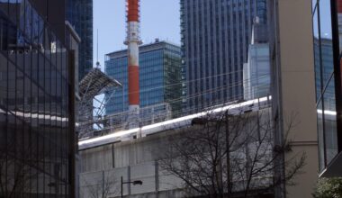 shinkansen passing through Kanda in Tokyo