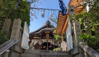 Ichinomiya Shrine in Kobe is like a garden, very charming spot