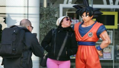 Foreign fans in Tokyo mourn loss of "Dragon Ball" creator Toriyama