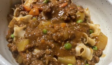 Japanese beef curry with Taiwan style hand cut noodles