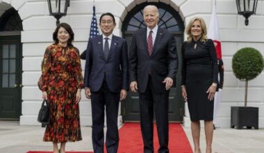 President Biden warmly welcomes Japan Prime Minister Kishida and wife back to the White House.