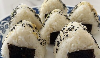 I made oden and onigiri for the first time. I’ve wanted to do this since I was a kid! :)