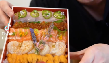 Beautiful Chirashi Box