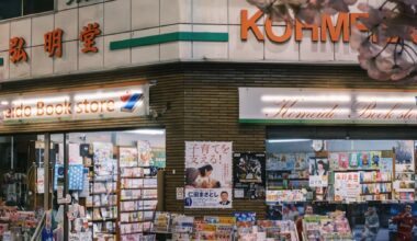 Komeido Bookstore at Gumyoji Shotengai