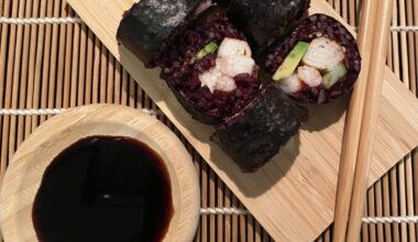 Sushi with black rice