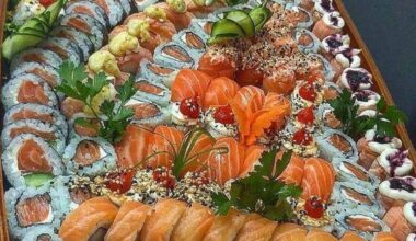 This is the kind of sushi a friend of mine ordered for his holiday feast