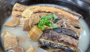 I love this Okinawa soba topped with grilled cartilage soki.