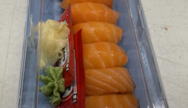 8 pieces of Salmon nigiri for 12.99