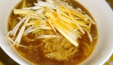 This sesame oil/spicy shredded leek - how do you make this? I had this at a ramen chain in Tokyo many times and loved it. Now that I'm back home, I seriously want to make it. Please❤️