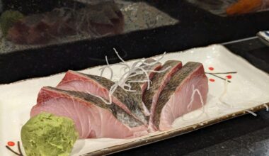 I had this exquisite fish sashimi in Taiwan but don't know which type of fish it is. Can anyone identify the fish for me? TIA!