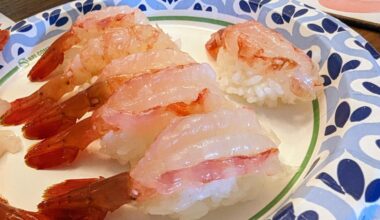 Homemade amaebi (spot prawn sushi) + fried heads