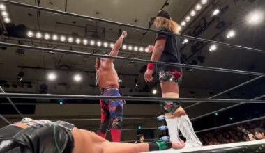 Pro Wrestling NOAH Global (@noahglobal) on X - Naito showing Jake Lee some “love”