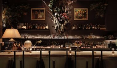 An Insider's Guide To The Best Cocktail Bars in Tokyo