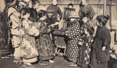 A rice cake seller, Japan, 1914