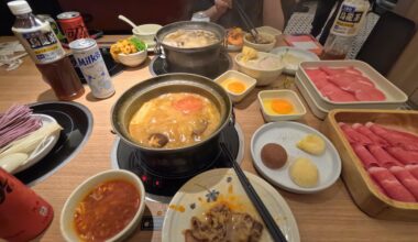 Celebrating our anniversary with delicious Japanese hotpot (Shabu-shabu)