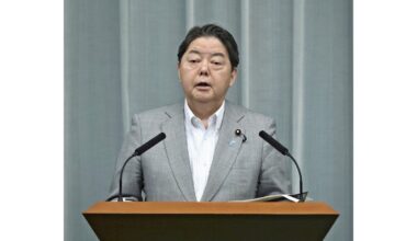 Chief Cabinet Secretary Hayashi regrets China's installation of buoys without giving details of their purpose or plans