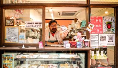 Koenji gets a new cookie shop. Its owner gets a community.