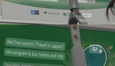 Signs in Tokyo Metro popping up targeting Chinese tourists