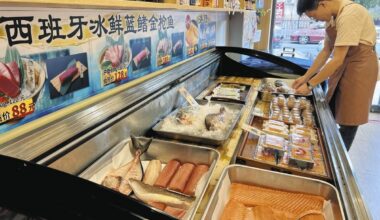 This is a boomerang back at China, who stirred up controversy over "nuclear contaminated water": Japanese seafood "ban" leads to distrust in seafood in general... The industry complains about "sluggish consumption"