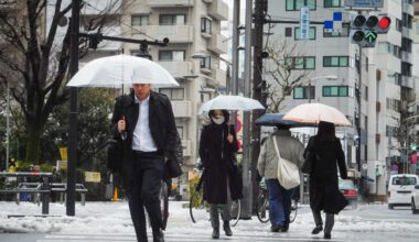 Japanese TOPIX index falls as much as 8%; TOPIX bank index down -14% as carry trade unwinds