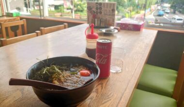 A soba restaurant called "Tachisoba" in Akita City, Akita Prefecture san.
"Obake Soba and Croquettes"