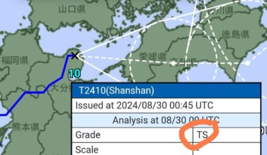 Wind speeds inside Typhoon no. 10 continue to slow as it passes Beppu, downgraded to Tropical Storm level. Current predictions have it approaching all day Saturday from Wakayama and passing in the early hours of Sunday.