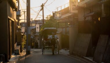 Rickshaw in Kyoto Alley