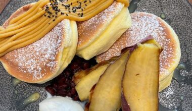 Soufflé pancakes with sweet potato and red bean - delicious!!