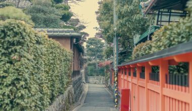 Fushimi Inari Taisha side street