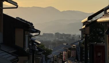 Felt like I spent two years on this street… (二年坂, Kyoto)