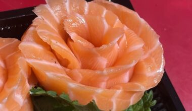 Sashimi rose