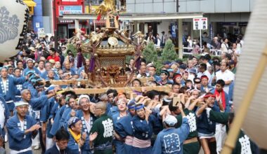 3 big festivals happening in Tokyo this September 27-29 weekend: night-time art festival, a mikoshi parade, and fireworks