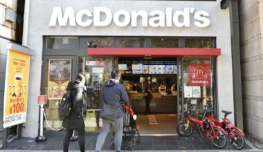 McDonald's ends hair color rules in Japan to attract workers