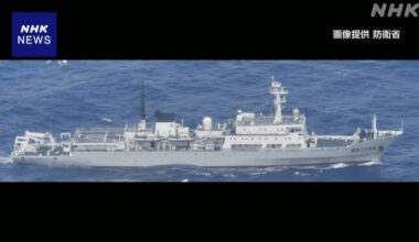 Chinese warship temporarily intruding into Japanese territorial waters