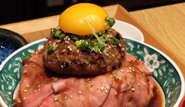 Takumeat store, Osaka: Hambagu-beef set, Yakiniku-jyu, Beef Curry