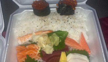 Chirashi and salmon roe