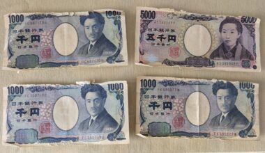 A friend let me some yen bills and their condition is not good