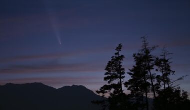 紫金山アトラス彗星 -- Tsuchinshan-Atlas Comet, Yamanashi Prefecture