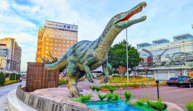 Welcome Suchomimus: Fukui Station’s Dinosaur Makeover is Complete — Danny With Love